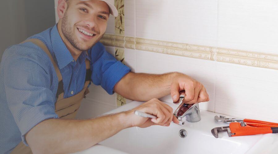 Faucet cartridge replacement in Pekin, IL